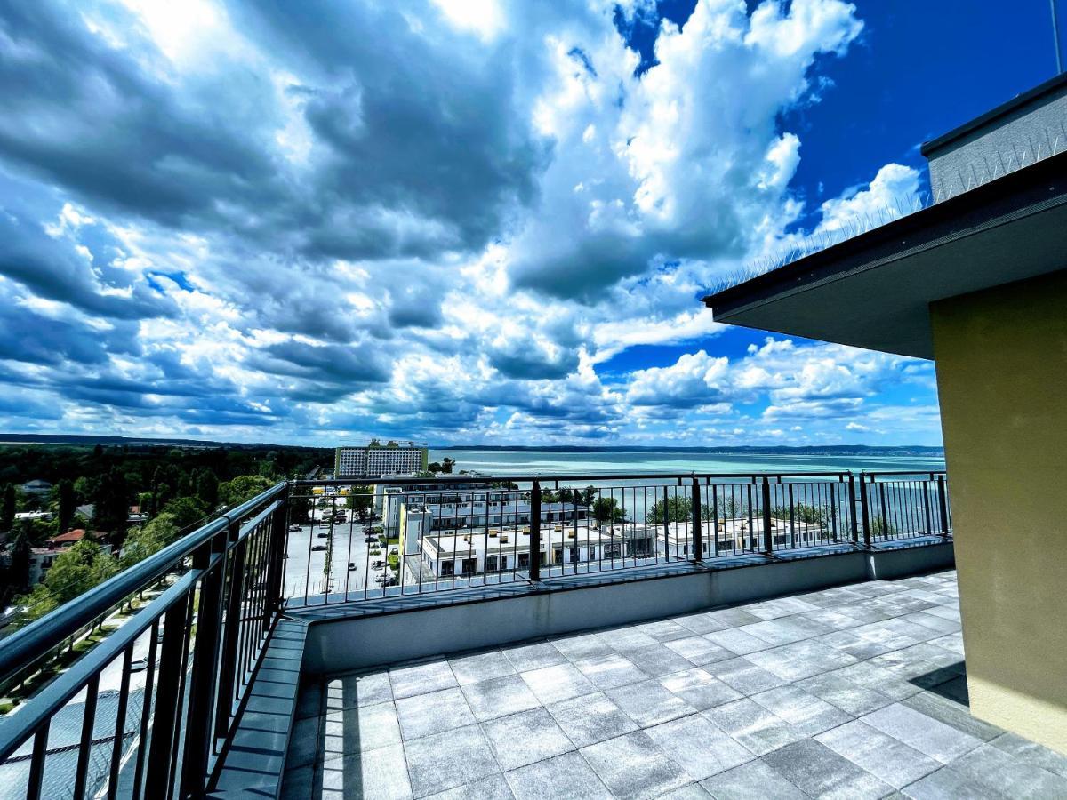 Ellby Apartman - Penthouse - Hostaid Шіофок Екстер'єр фото